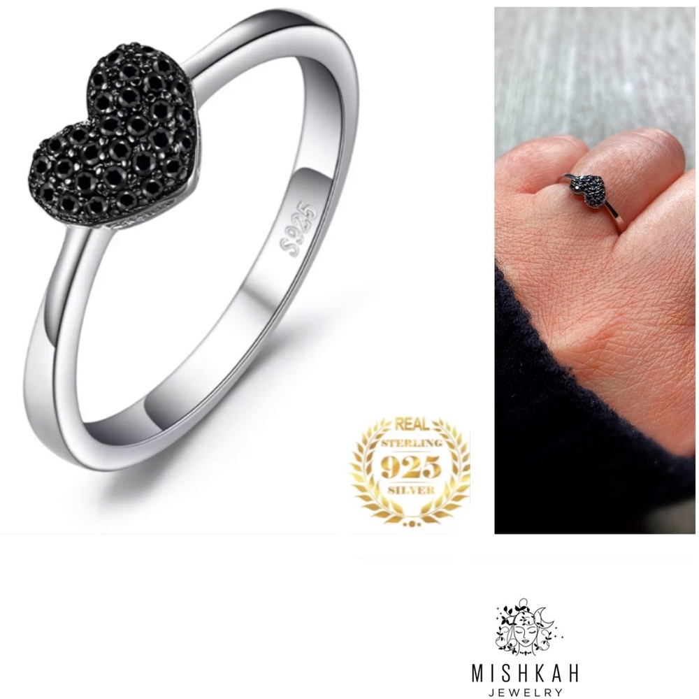 🎉Minimalist Heart Natural Black Spinel Ring